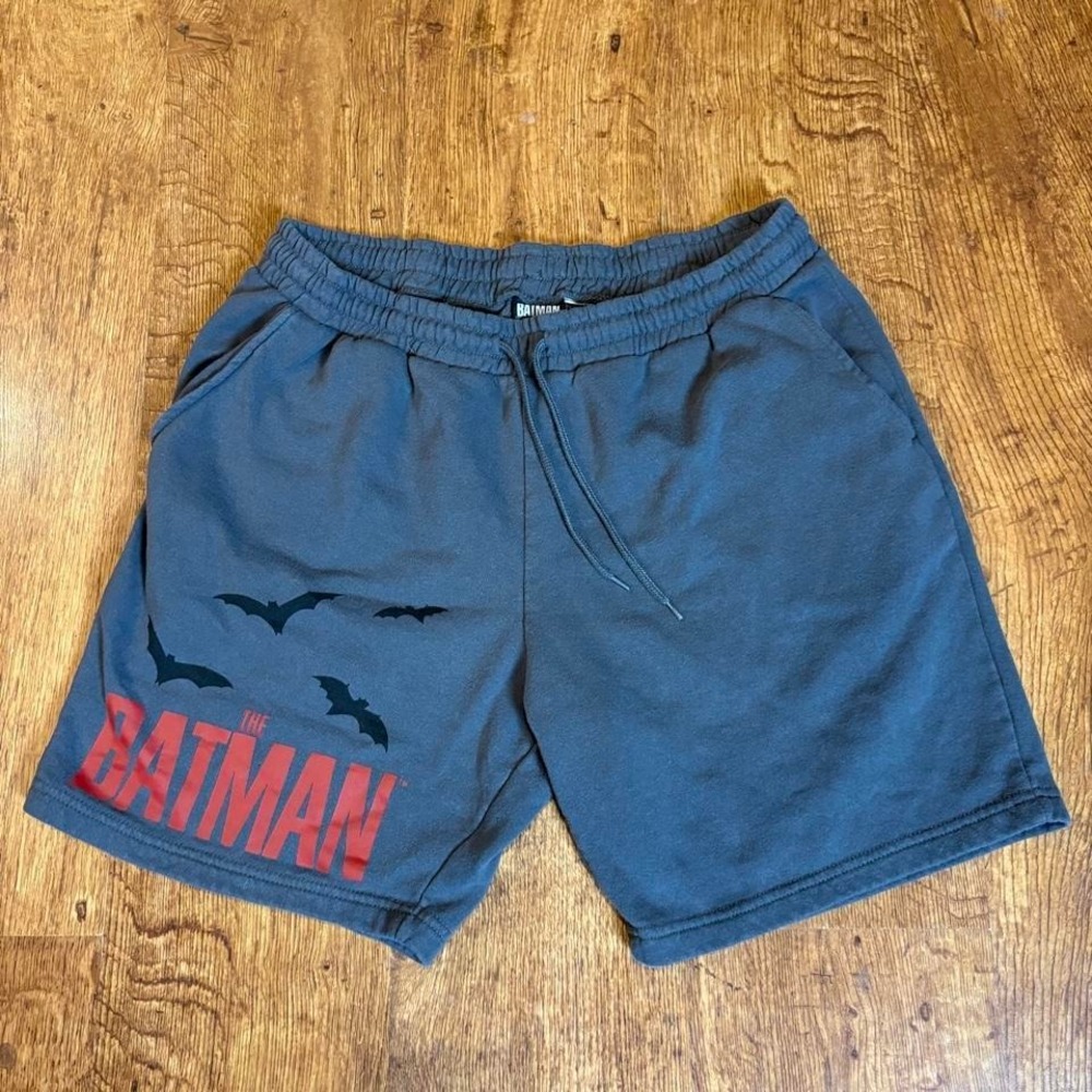 grey the batman graphic shorts